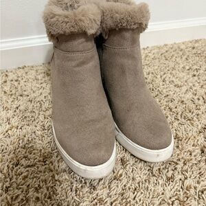 Women's Tan Suede Ankle Boots